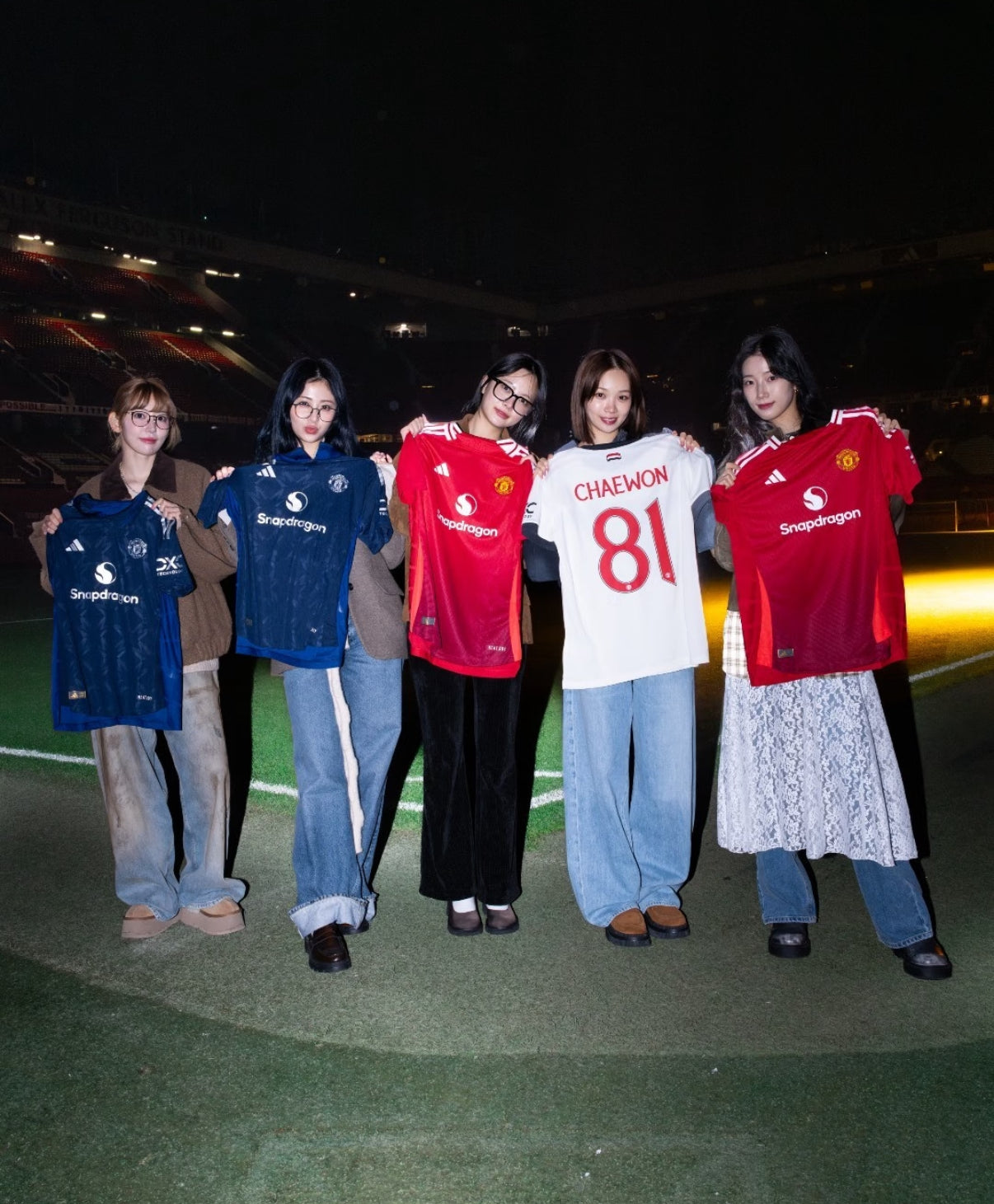 曼聯 24/25 二客 #LE SSERAFIM