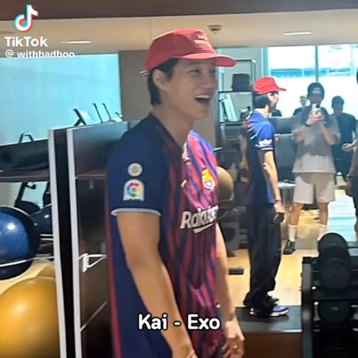 巴薩 25/26 主場 #ITZY #LE SSERAFIM #EXO #ATEEZ #TWS #BOYNEXTDOOR